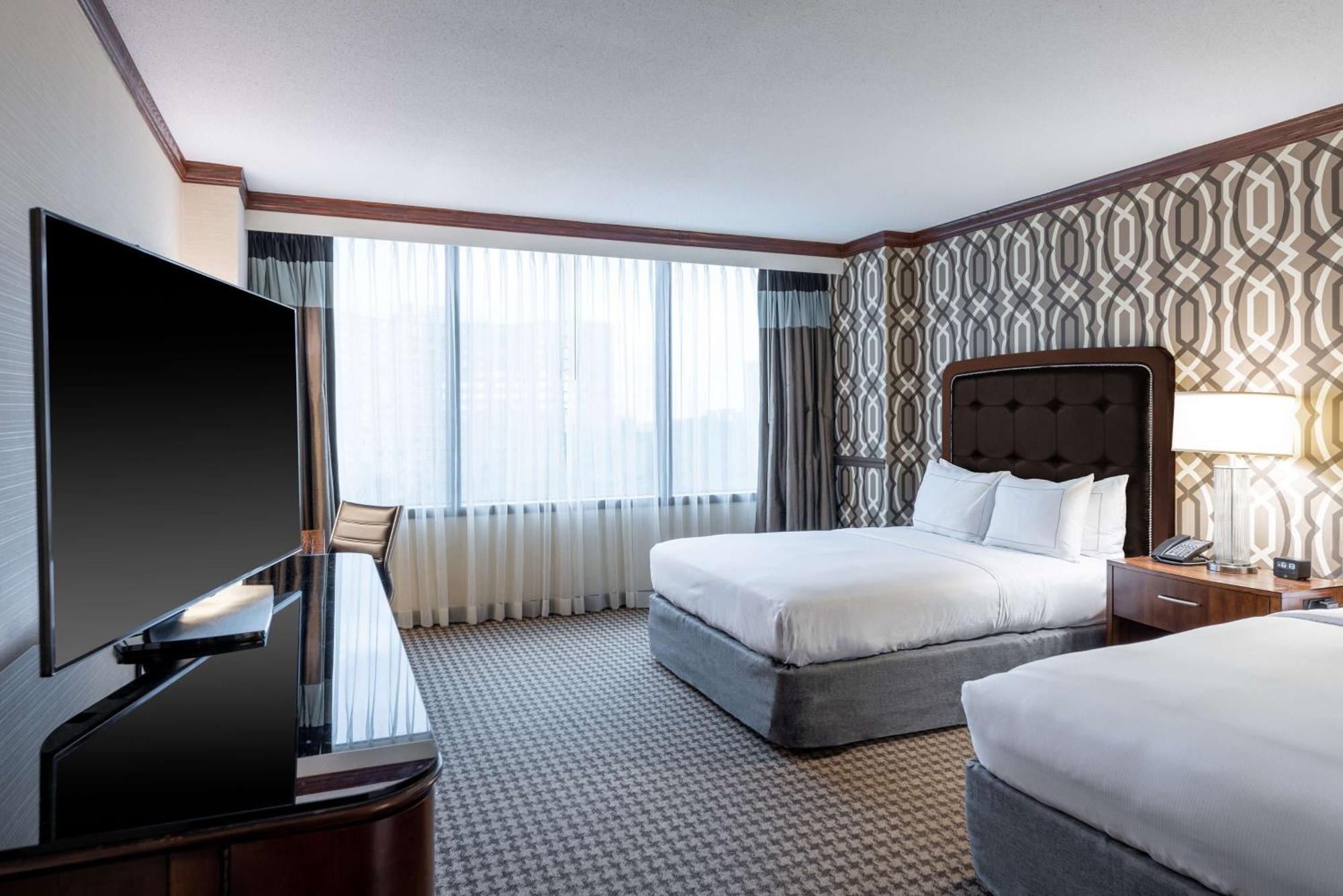 Hilton Alexandria Mark Center Exterior foto