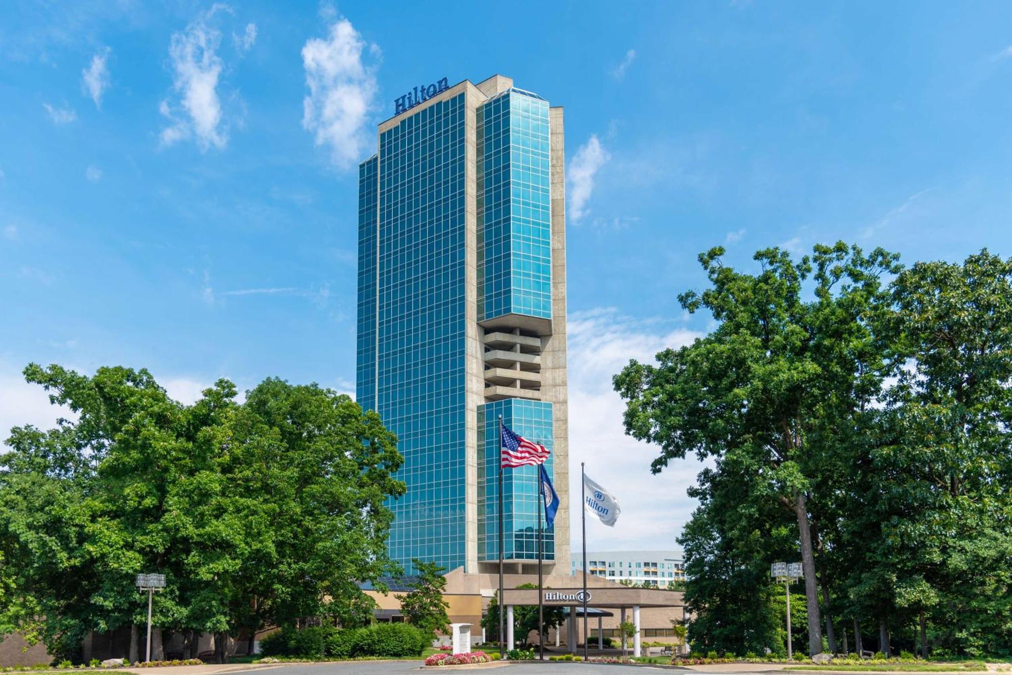 Hilton Alexandria Mark Center Hotel Exterior foto